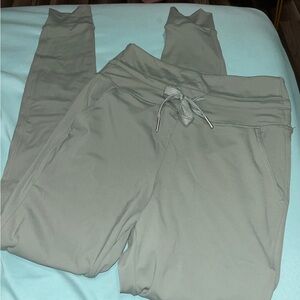 Green Halara joggers size small